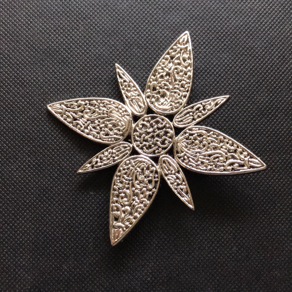 Vintage John Hardy Starburst Silver Tone Scarf Clip/ Tie Clip